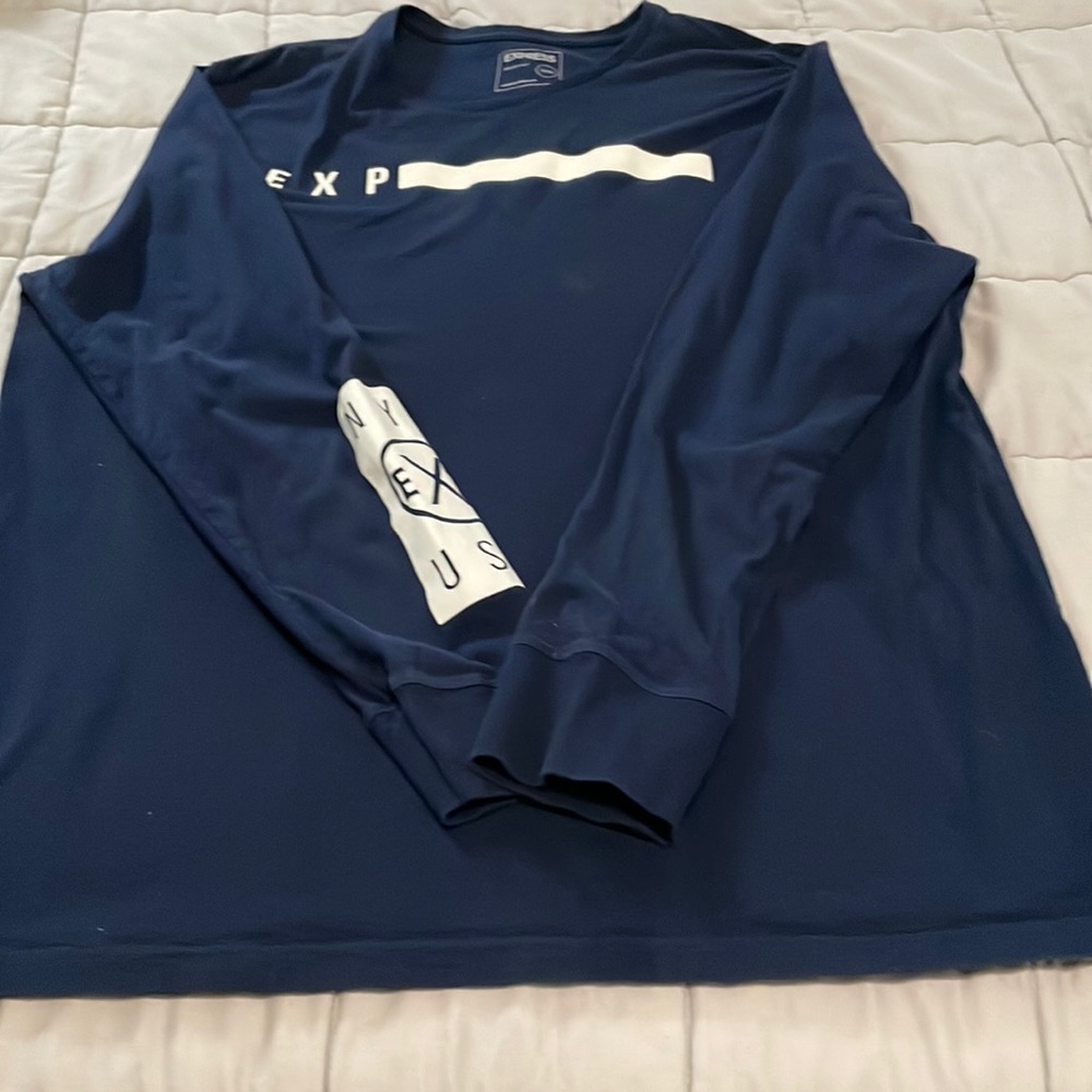NWOT EXPRESS XL LONG SLEEVE TEE